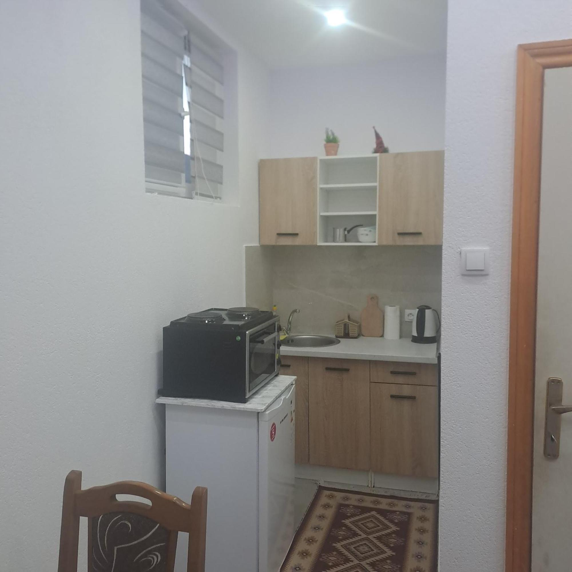 טרביניה Apartmani Kosjerina מראה חיצוני תמונה